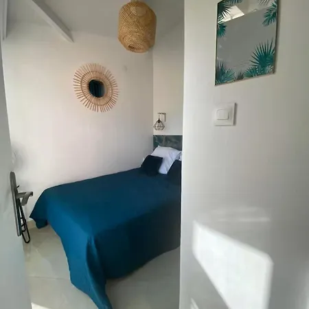 Cap D'Agde-T2 Cabine- 1Ere Ligne Plage Richelieu - Vue Mer Apartament *